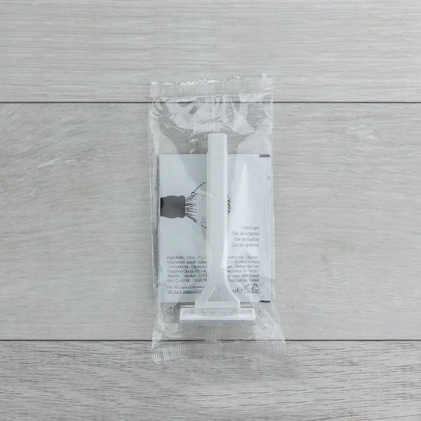 E010 BK web