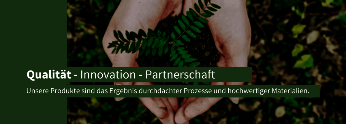 Hand mit Pflanze und Spruch