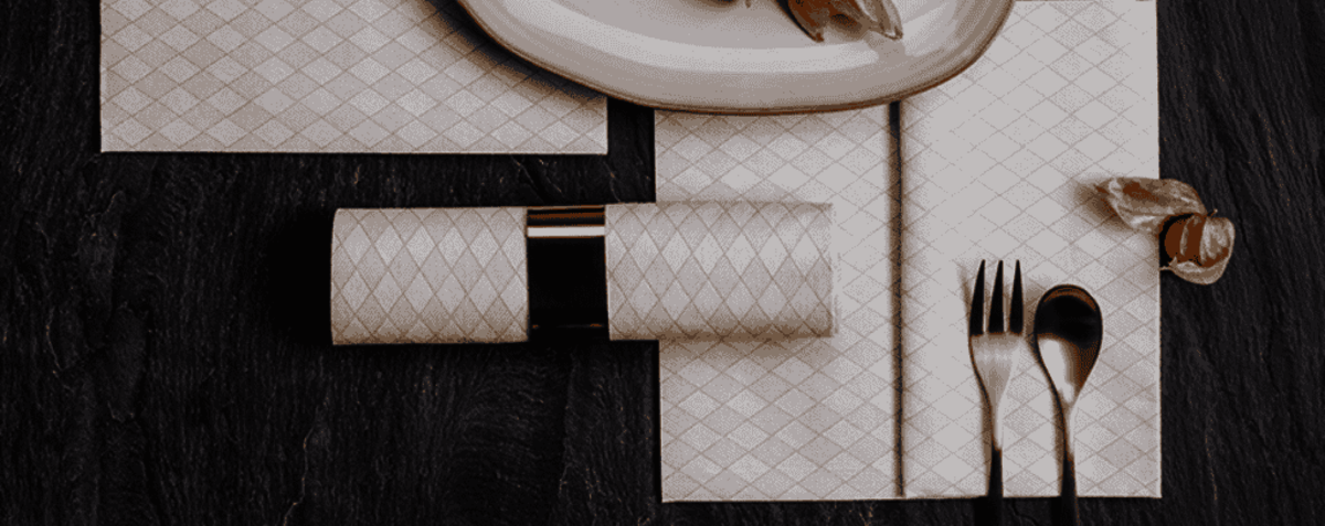 Serviette Stil 1/4 Falz 40x40cm champagner Serviette 1/4 Falz champagner