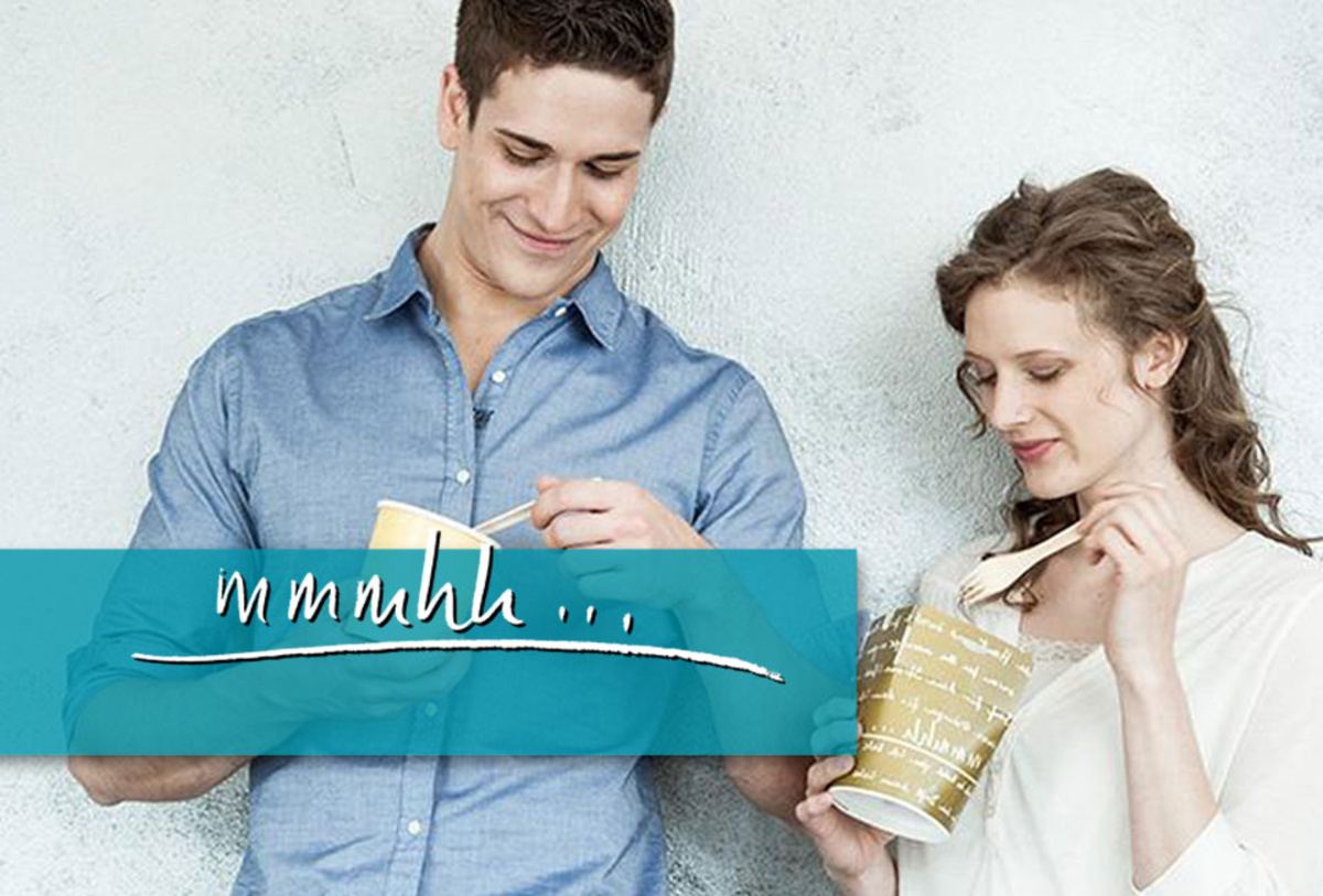 mmmhh..., Eigenmarke der Firma Messerle, Lebensmittelverpackungen, zwei Personen auf Bild